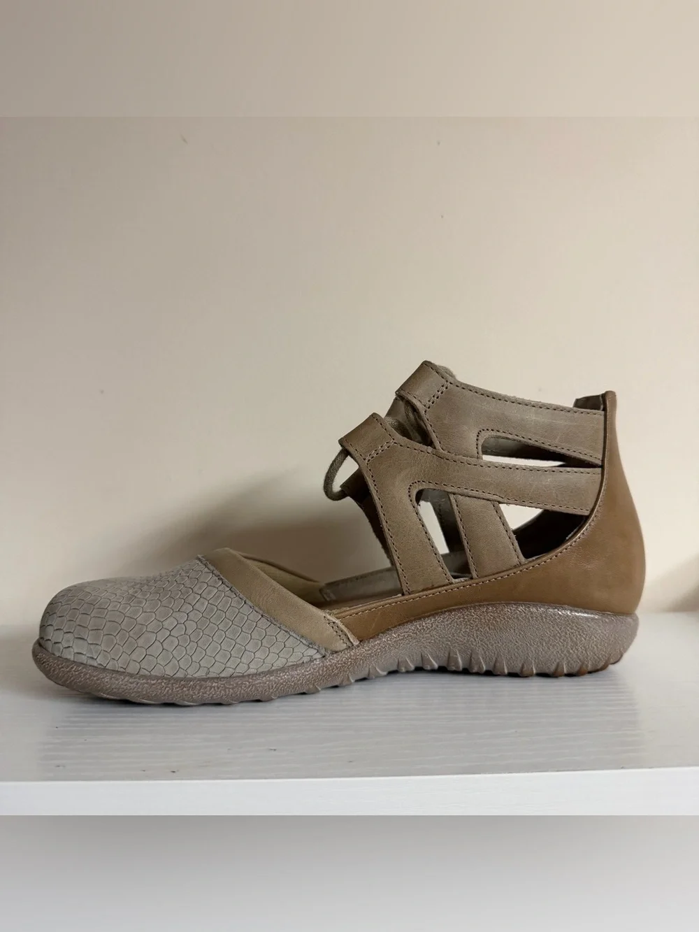NAOT Footwear's Women's Lace-up Kata Shoe in Beige Lizard Size 6